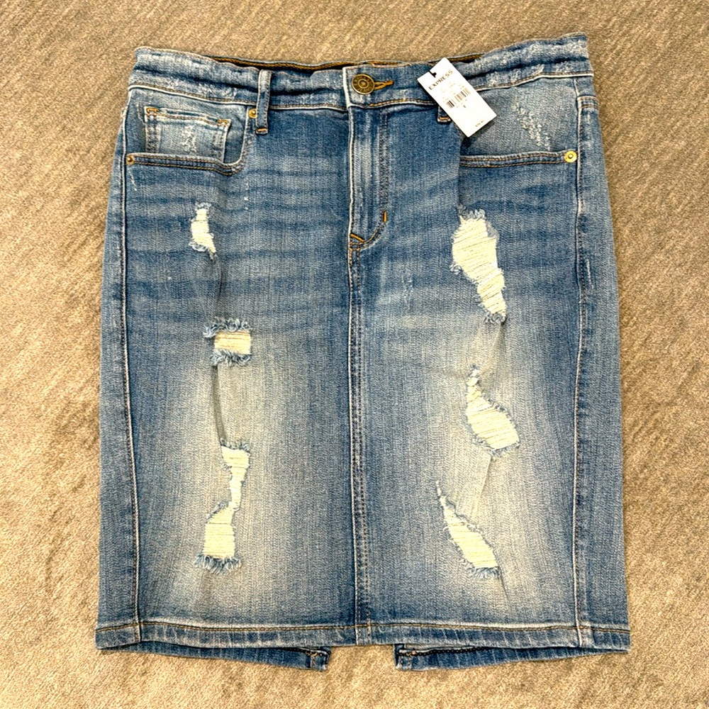 NWT - EXPRESS DENIM STRETCHY SKIRT SZ 8
